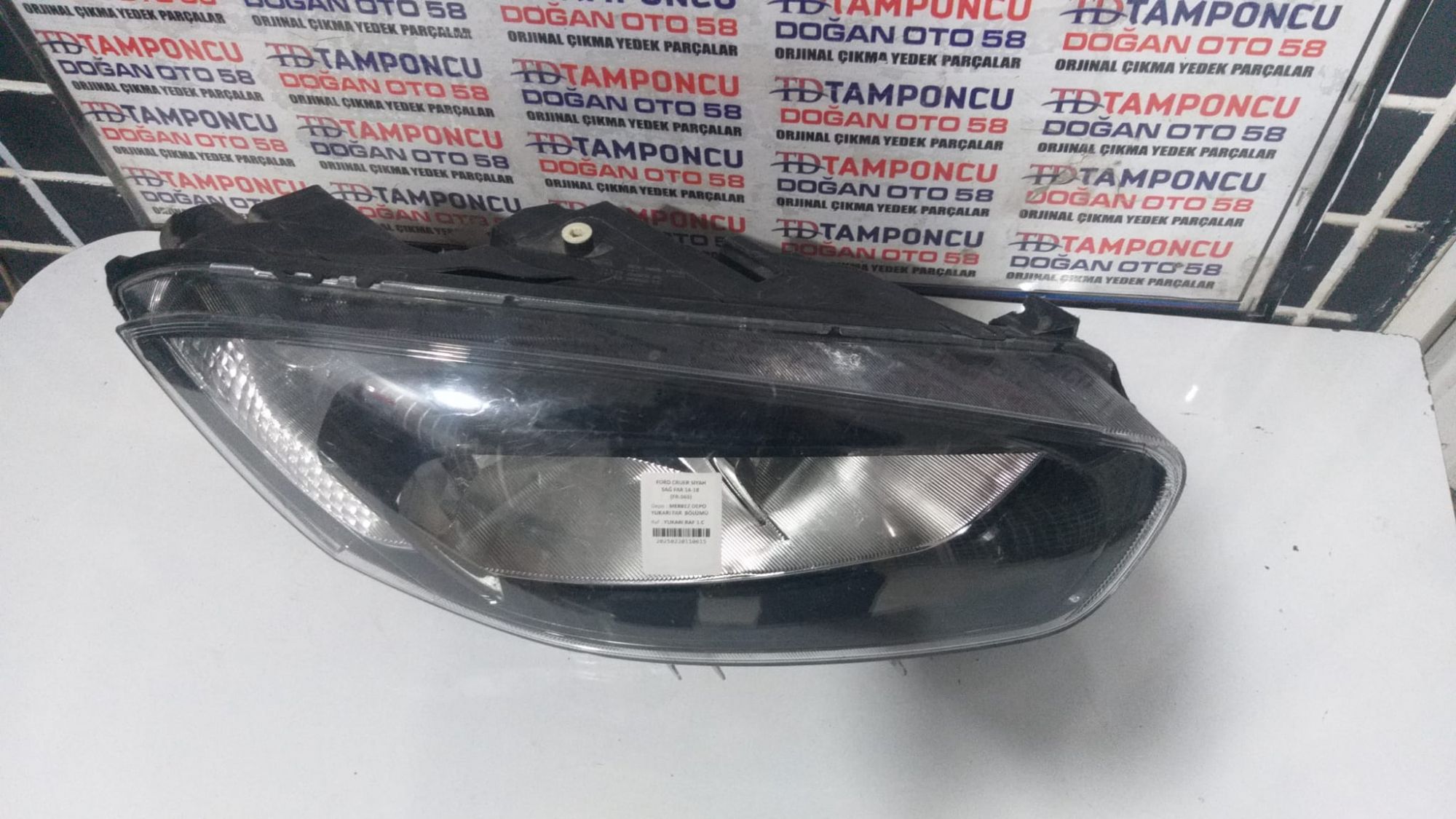 FORD COURER SYAH SA FAR 14-18