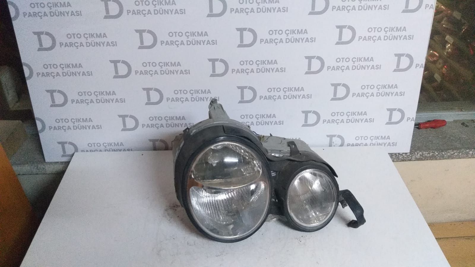 MERCEDES E SERS SA FAR MERCEKL ZENONLU W 210 02-03