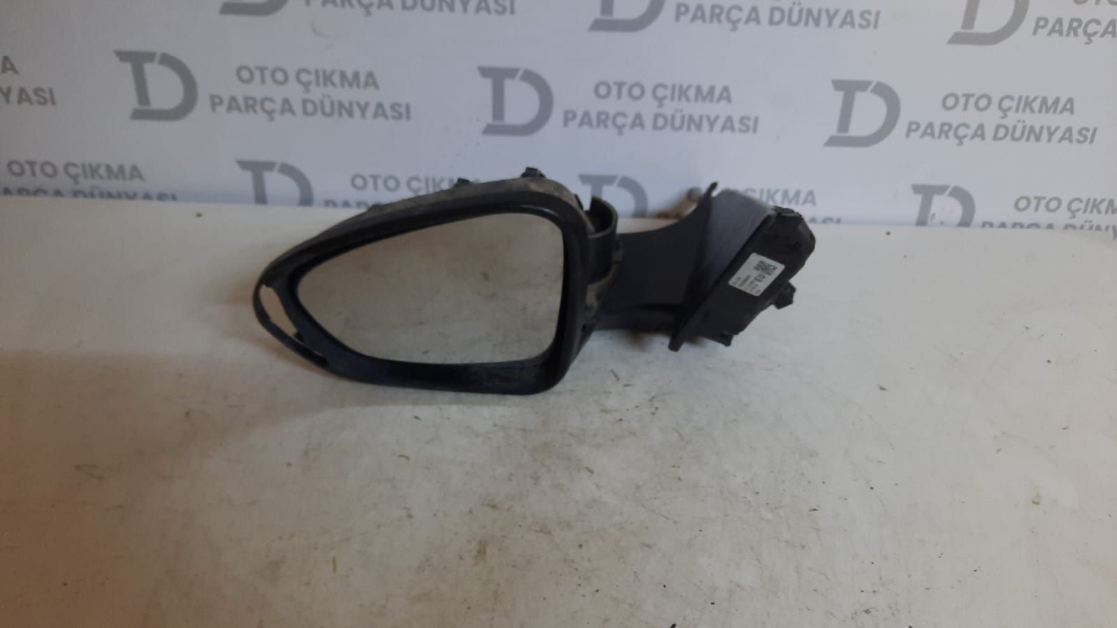 FAT EGEA SOL DKZ AYNASI