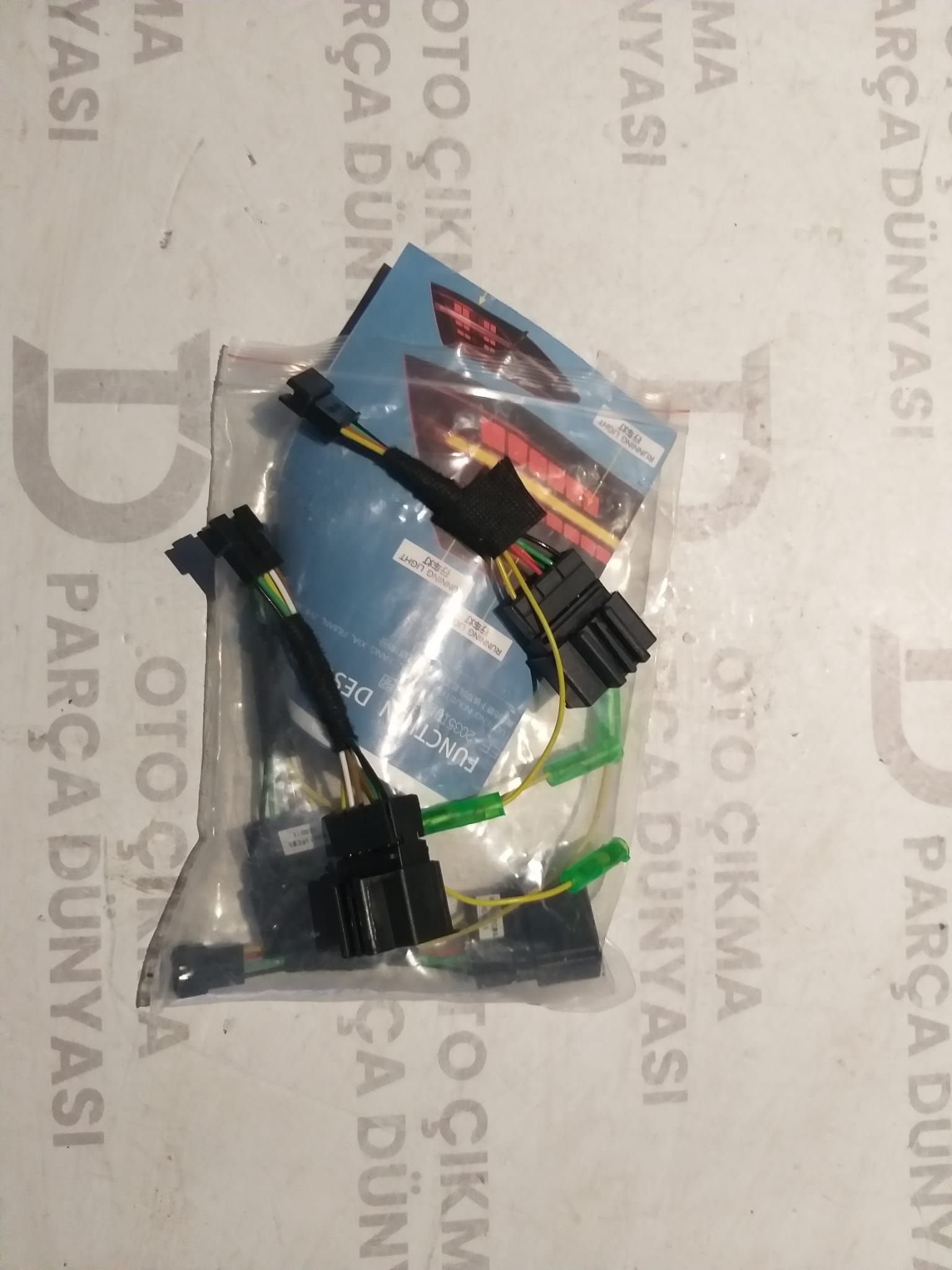 VOLKSWAGEN GOLF 7.5 ELEKTR�K KONNEKT�R�