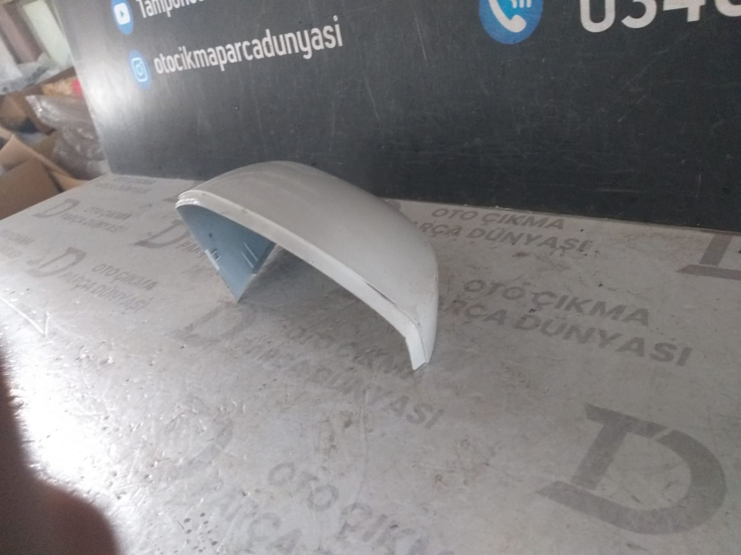 SKODA OCTAV�A MK3 SA� AYNA KAPA�I