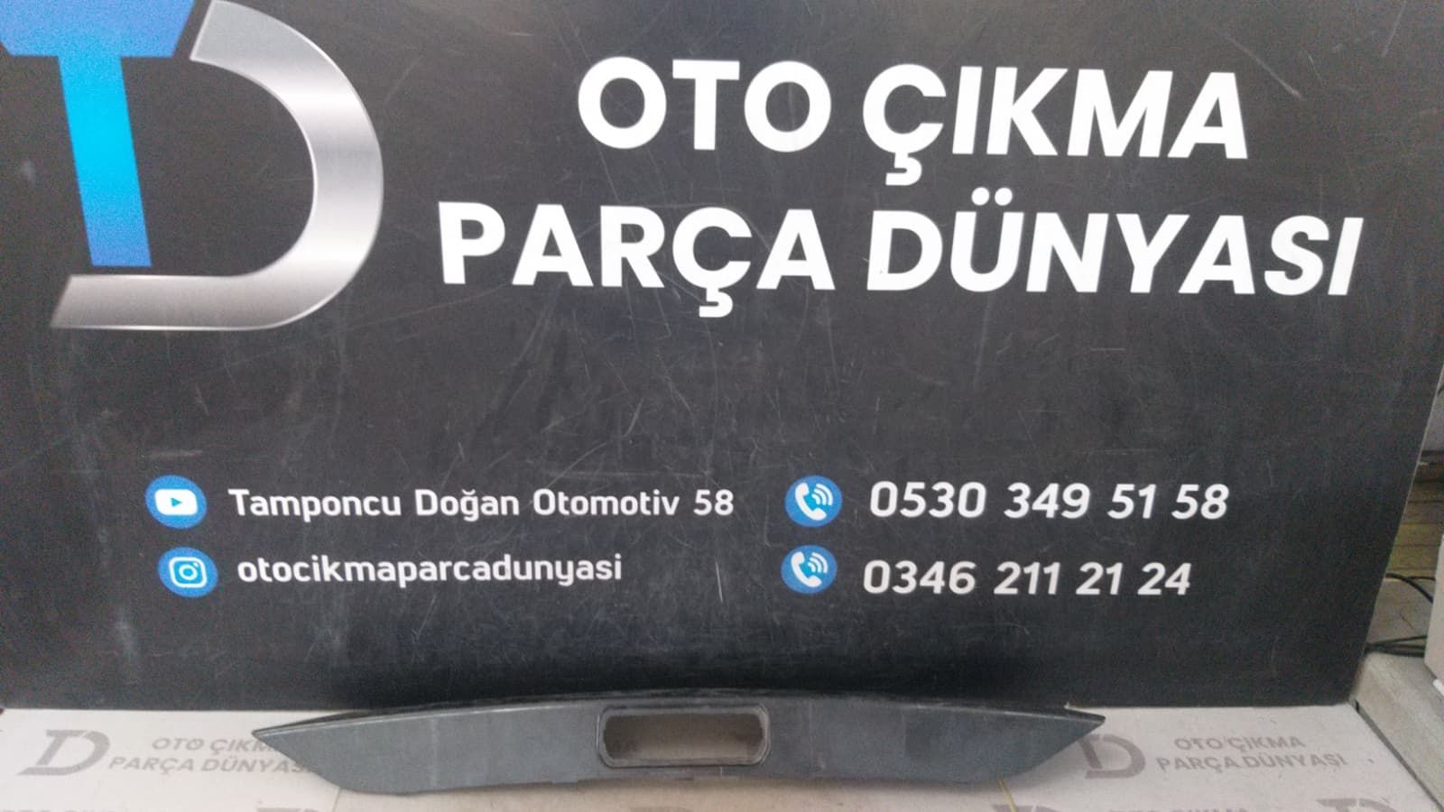 FORD COUR�ER BAGAJ KAPAK �ITASI