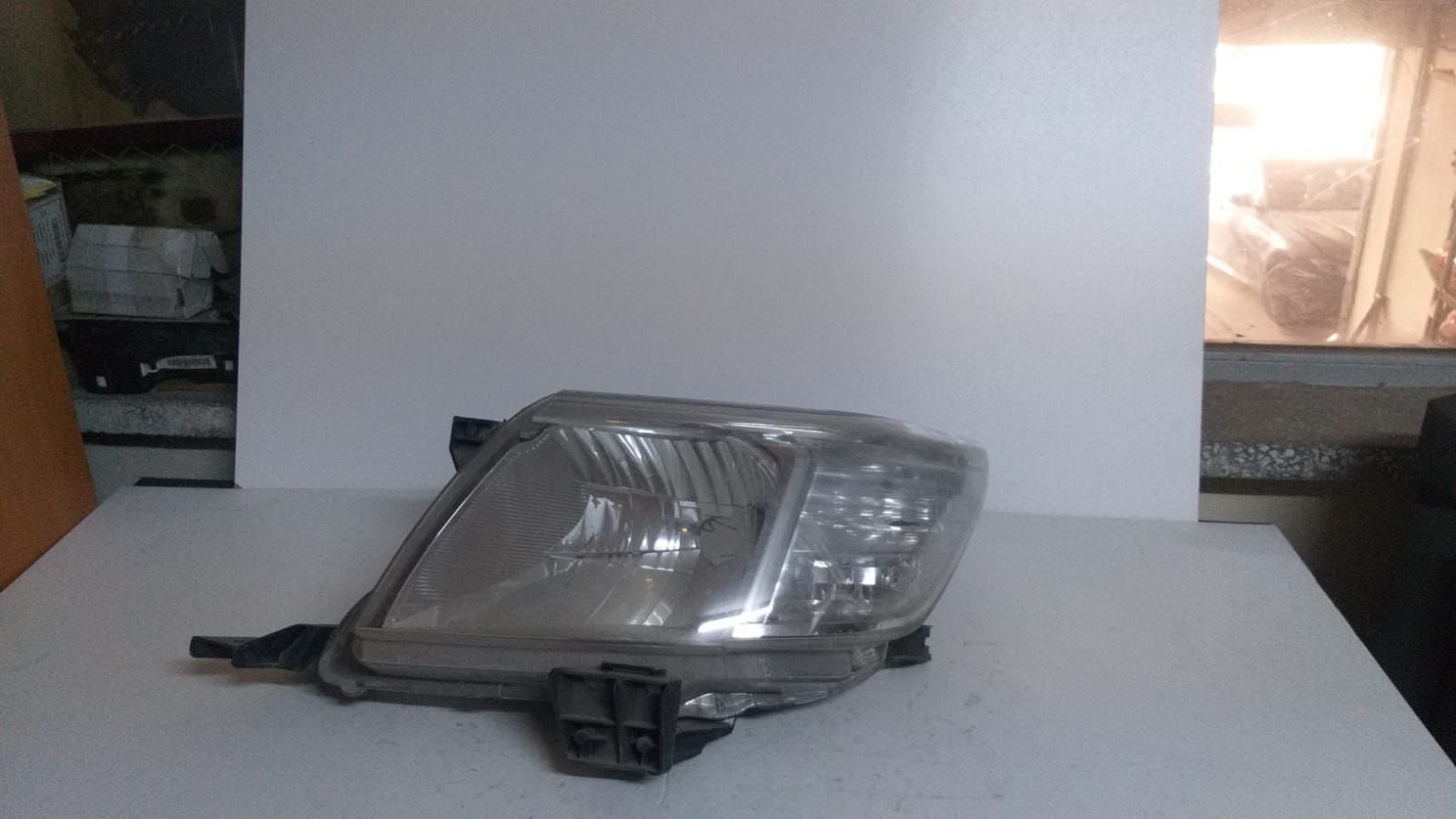 TOYOTA HLUX SOL FAR 11-15