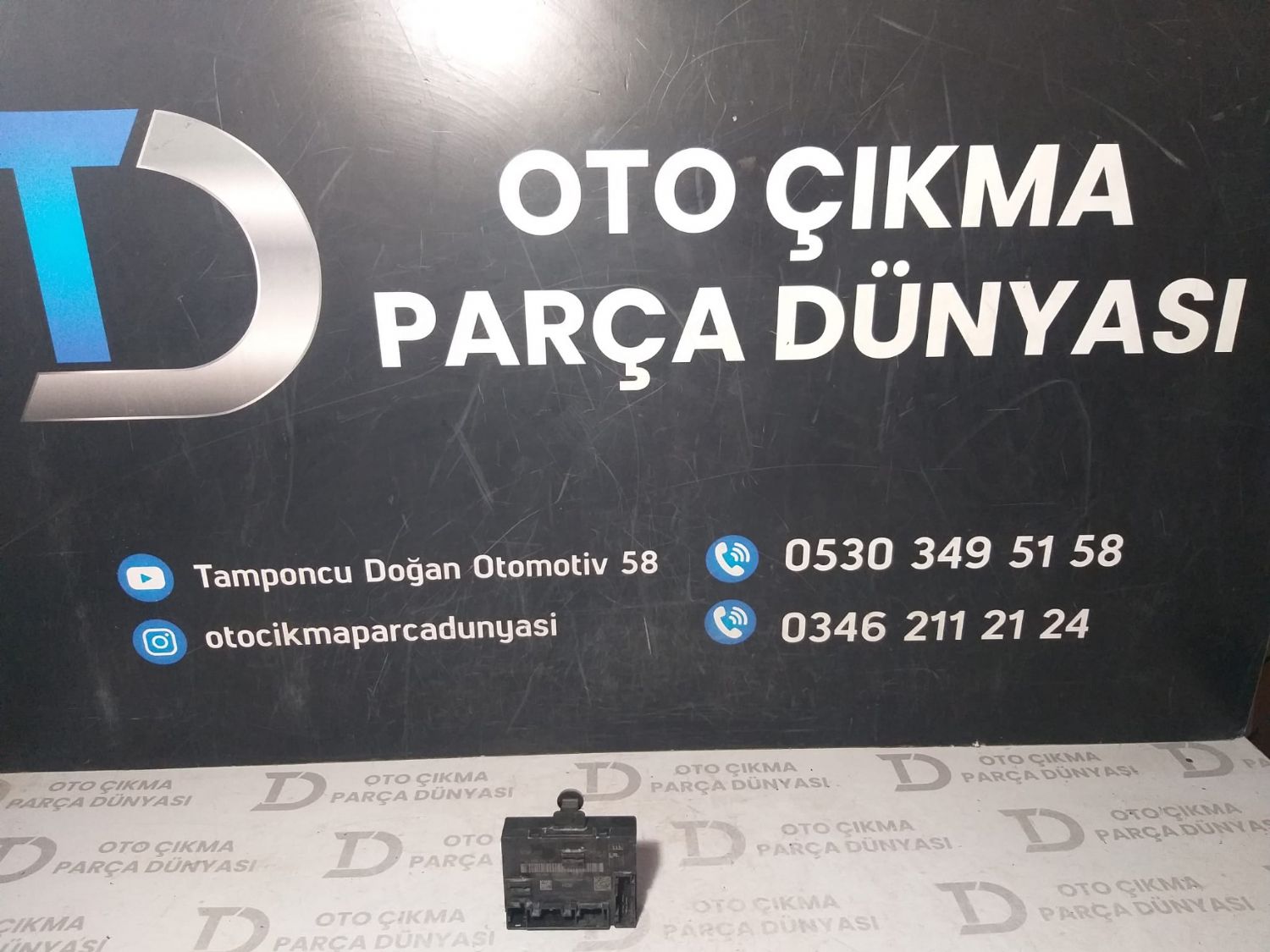 VOLKSWAGEN PASSAT B8 SOL �N KAPI BEYN�