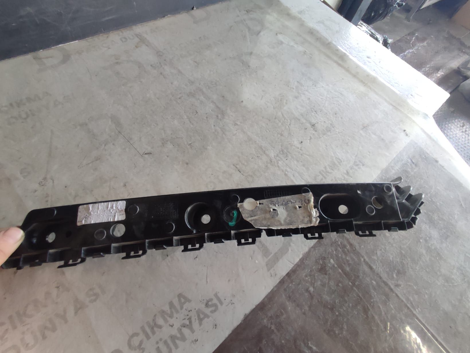 Chery tiggo 7 pro arka tampon ba�lant� braketi