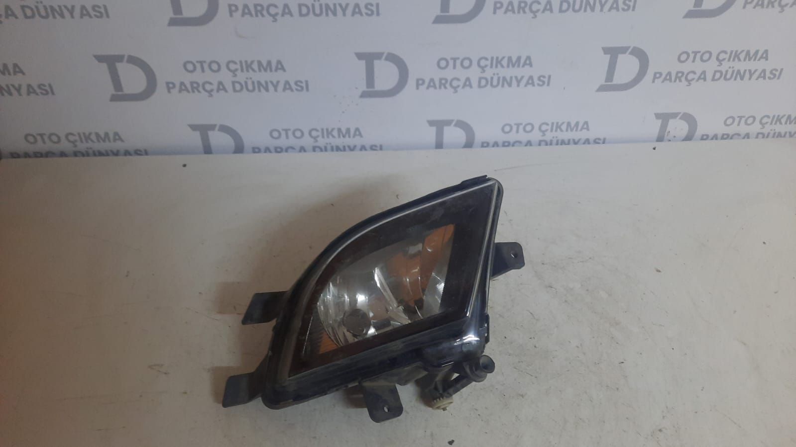 VOLKSWAGEN JETTA SA SS FARI