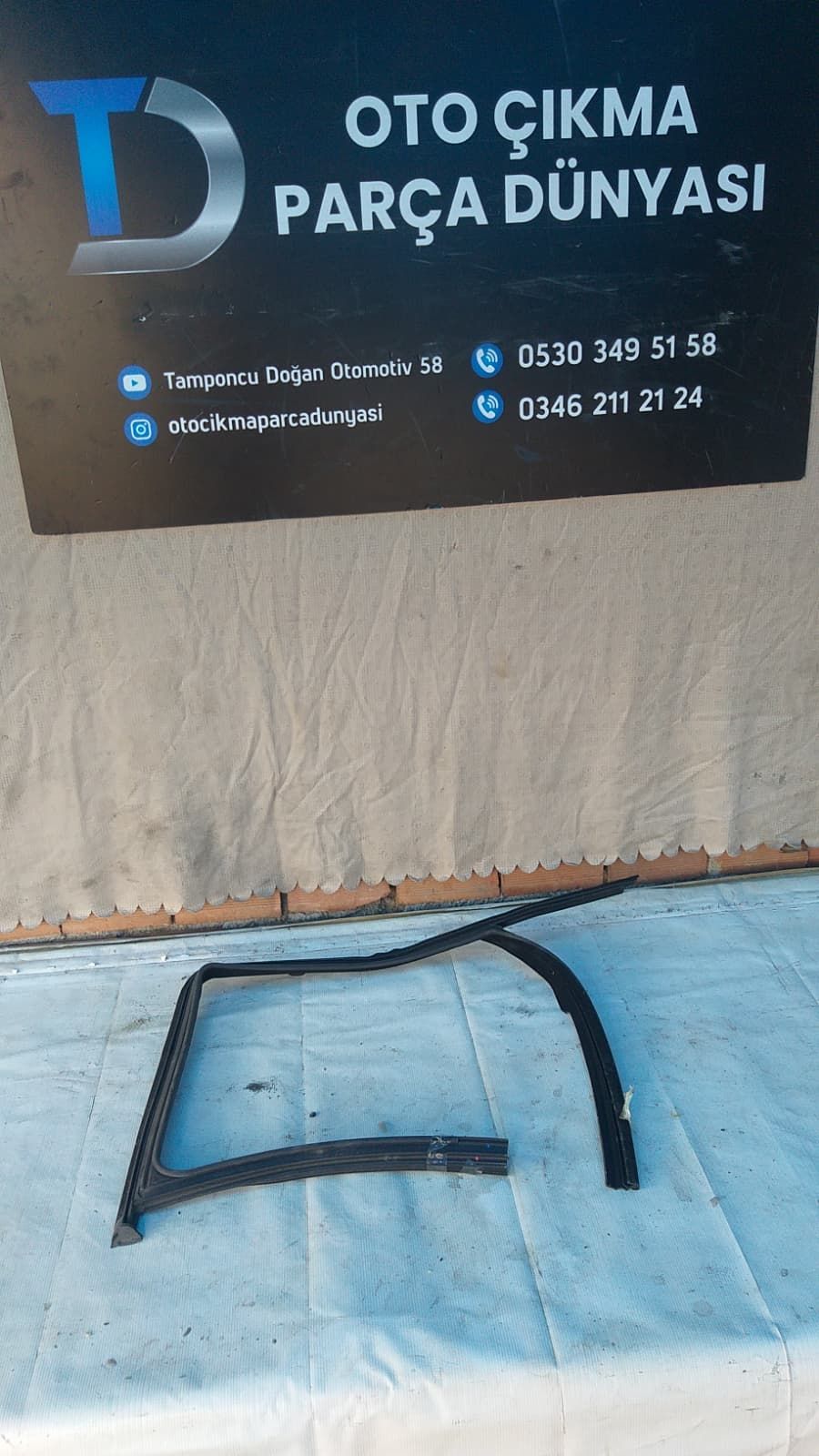 SKODA FAB�A SOL �N KAPI CAM F�T�L�