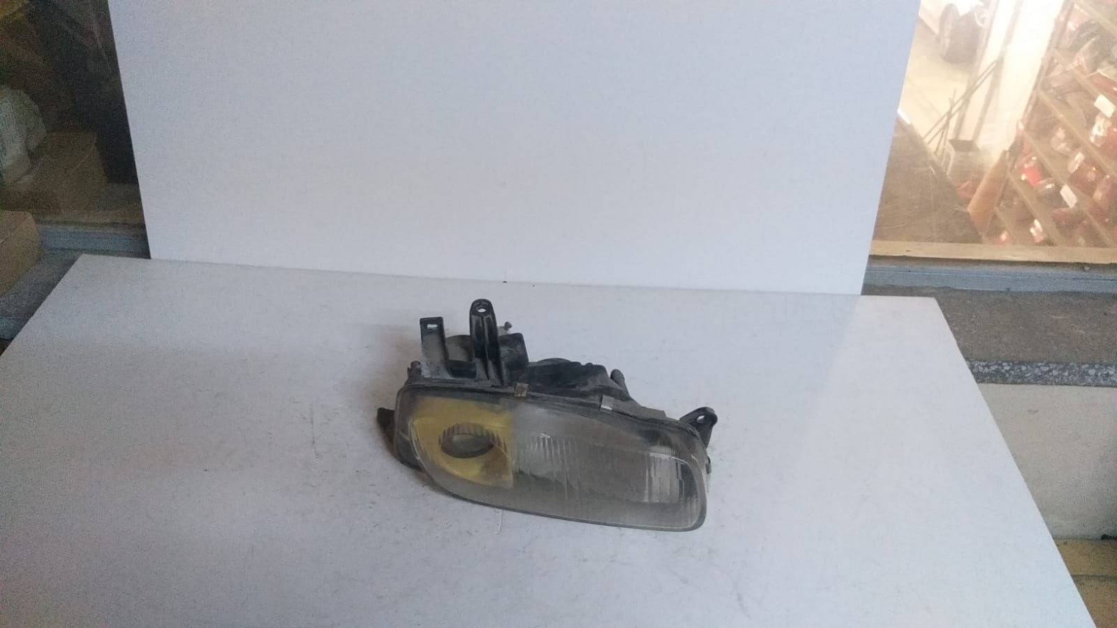MAZDA 323 SA FAR 96-98