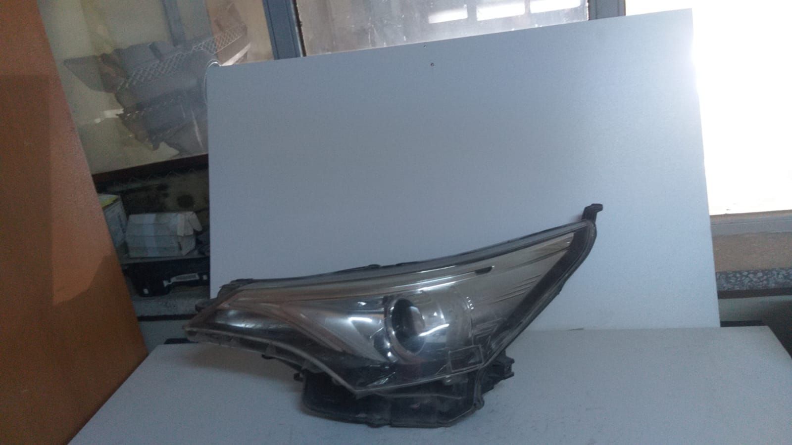 TOYOTA AVENSS SOL FAR 15-18