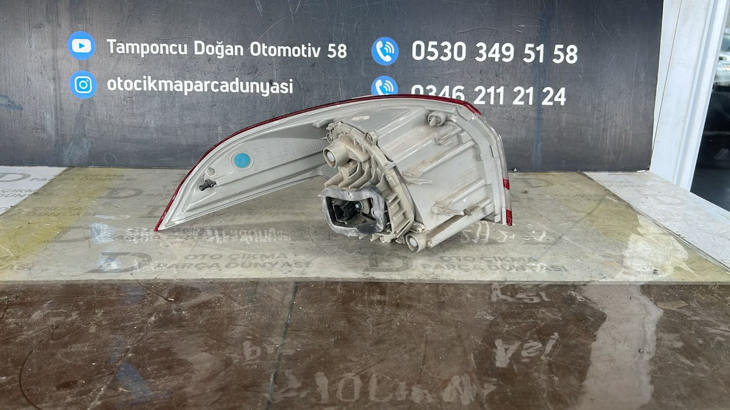 FORD B MAX SA� DI� STOP