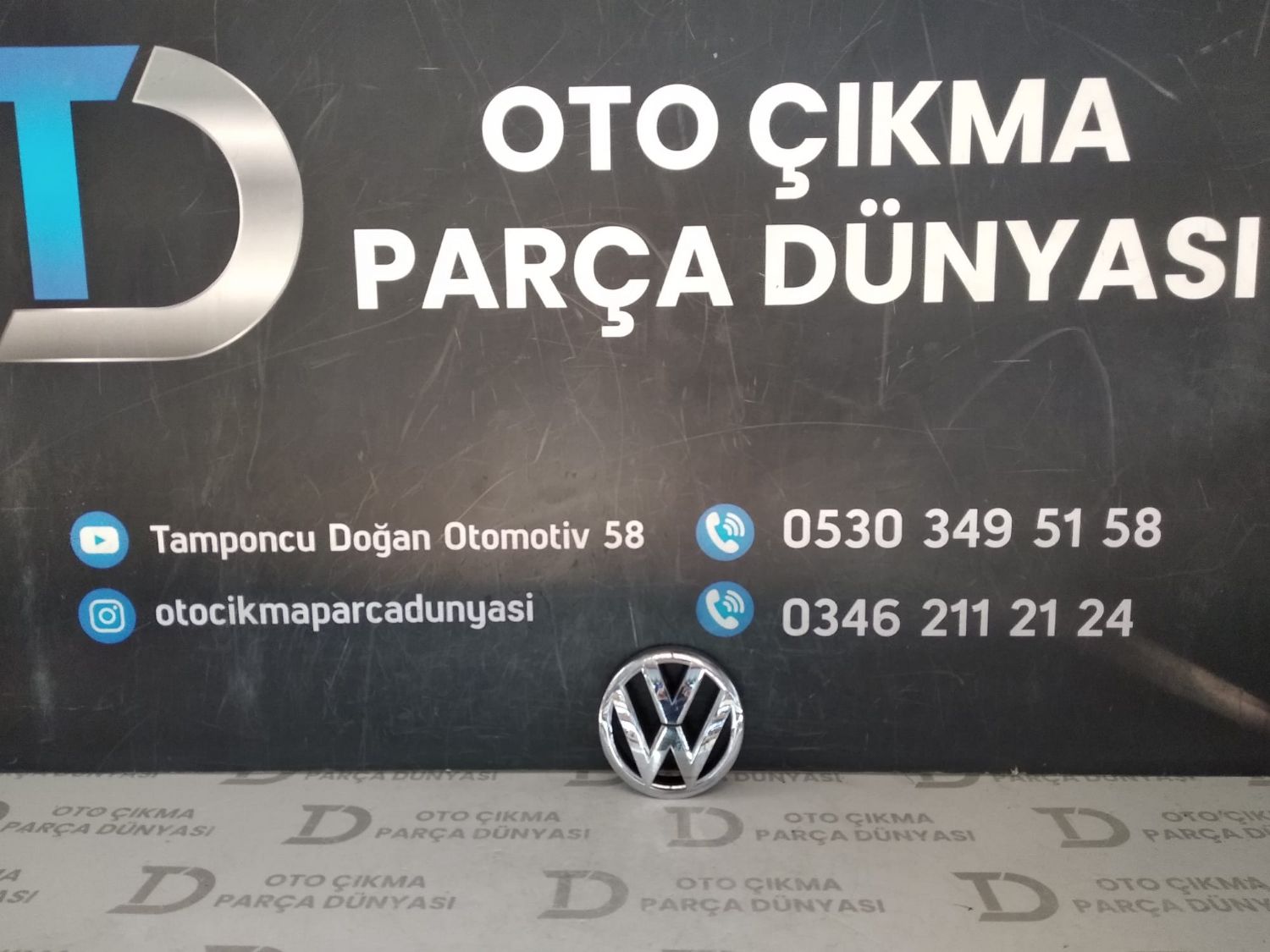 VOLKSWAGEN PASSAT N LOGO