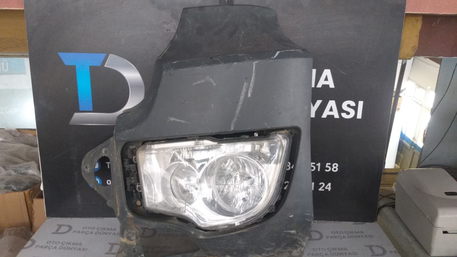 MERCEDES ACTROS 4111 SOL FAR VE KASASI -2006