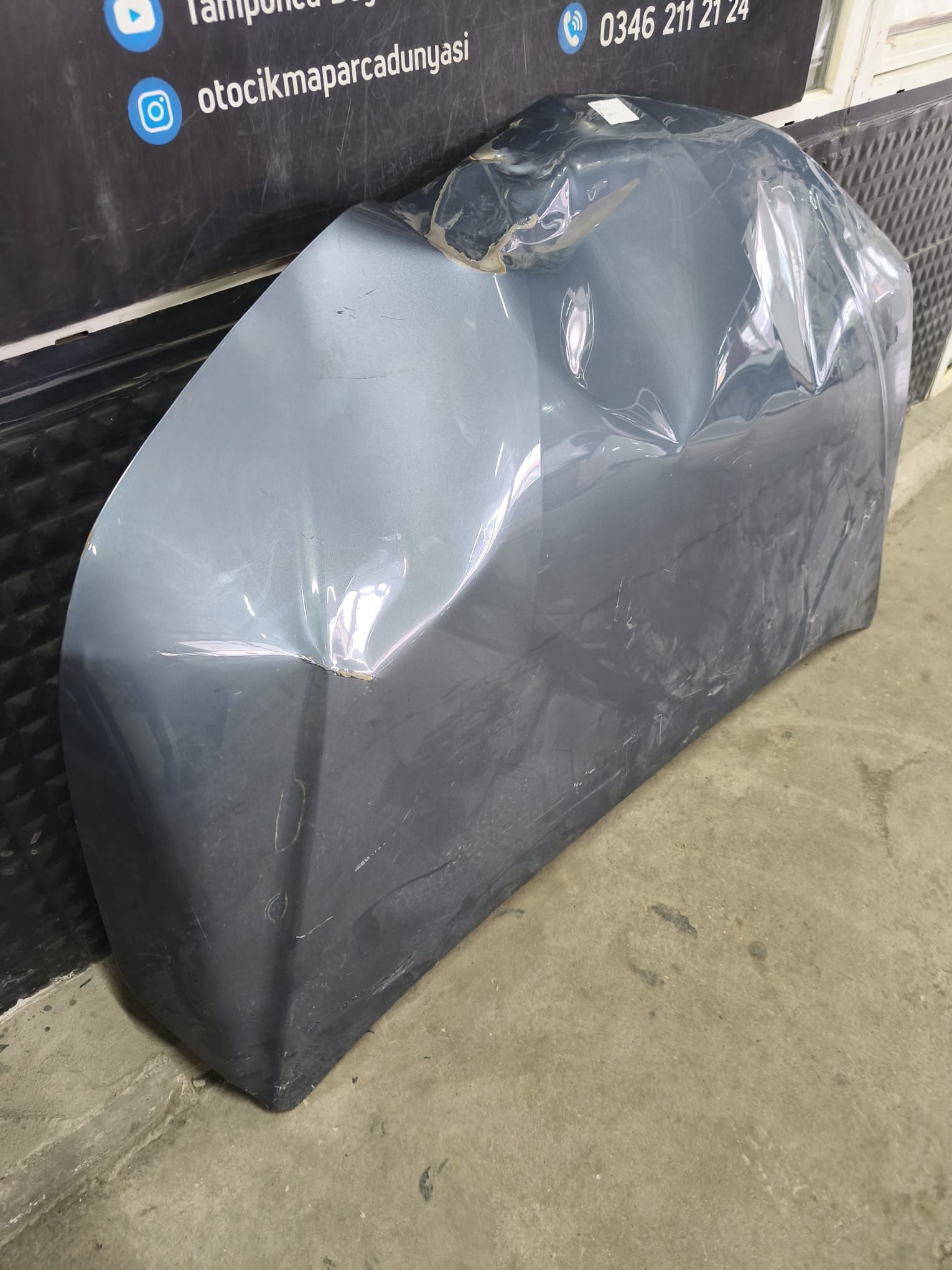 TOYOTA COROLLA �N KAPUT (20-)