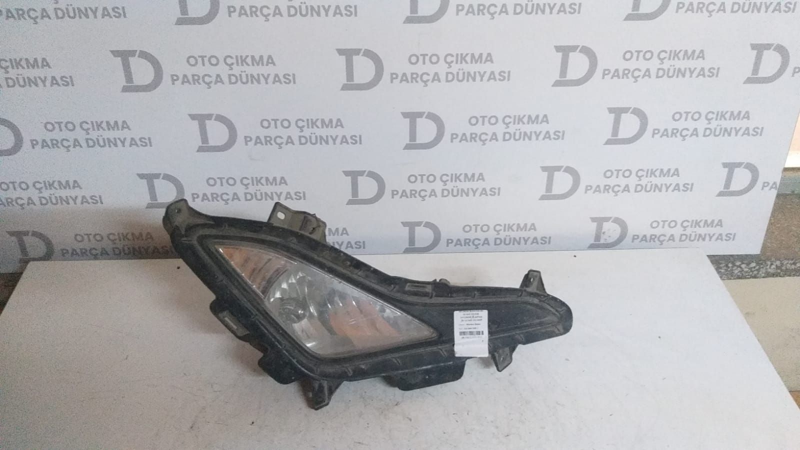 HYUNDA ELENTRA SA SS FARI