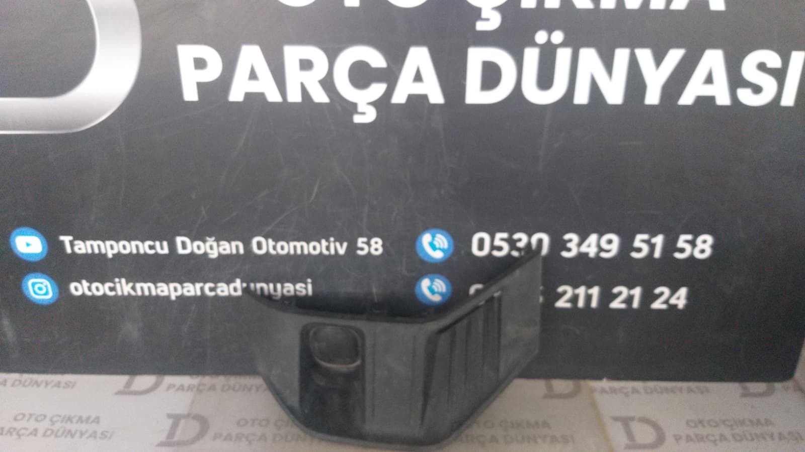 FORD COUR�ER SOL S�S �ER�EVES� 20-24