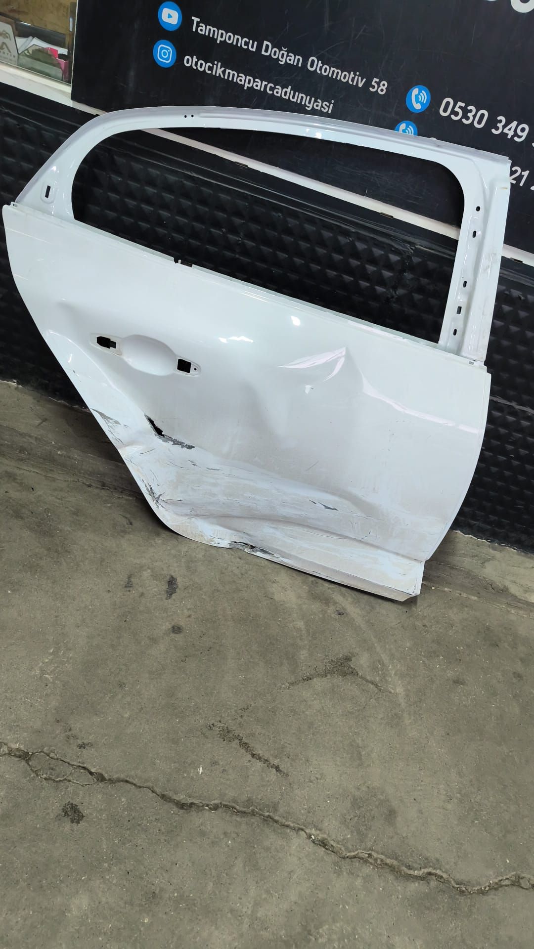 RENAULT MEGANE 4 SA� ARKA KAPI [16-25]