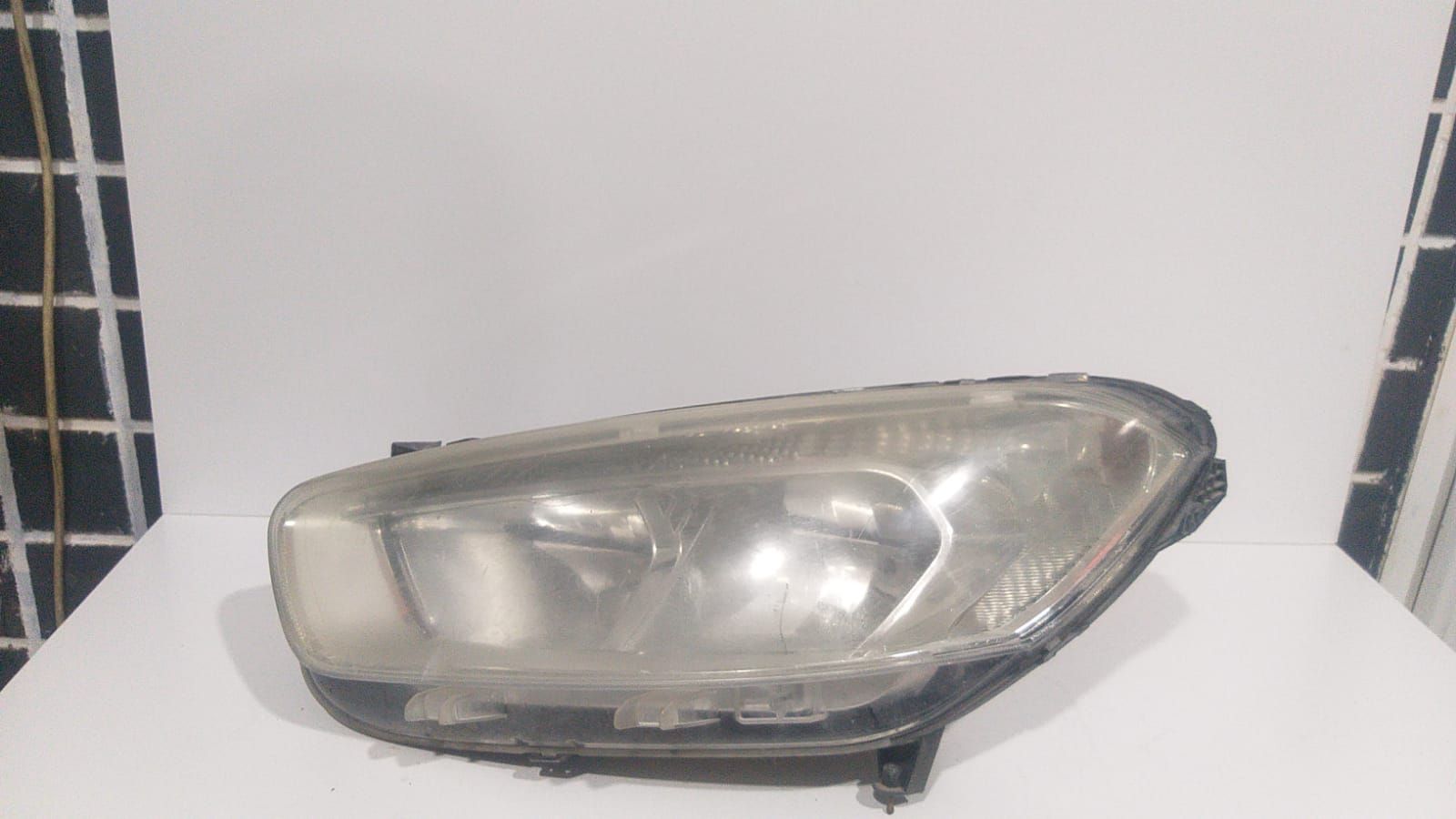 FORD COURER SA FAR 14-18