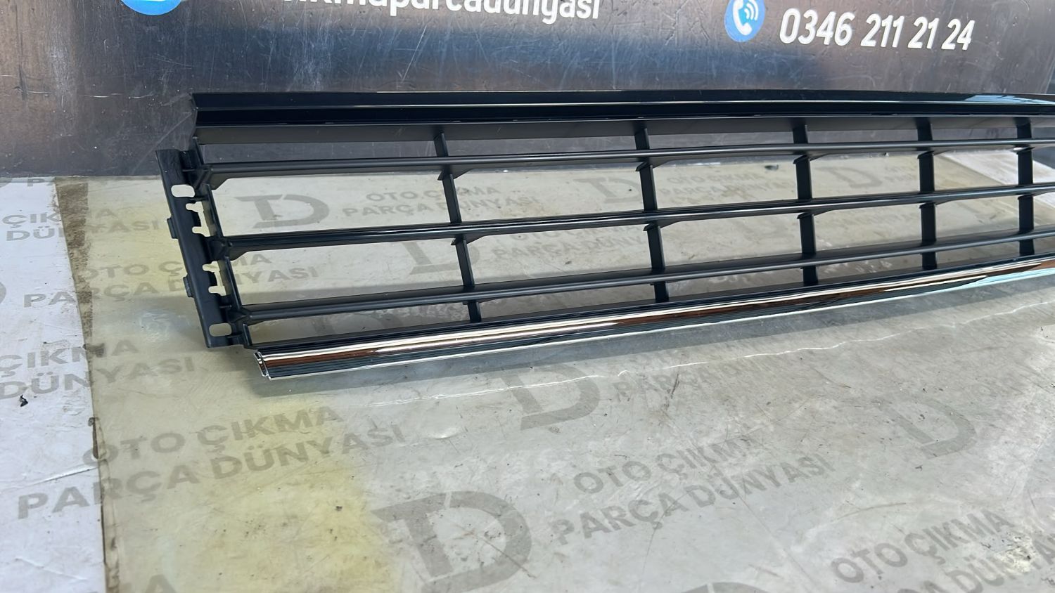 VW PASSAT B7 KROM �ITALI �N PANJUR 2010-2014