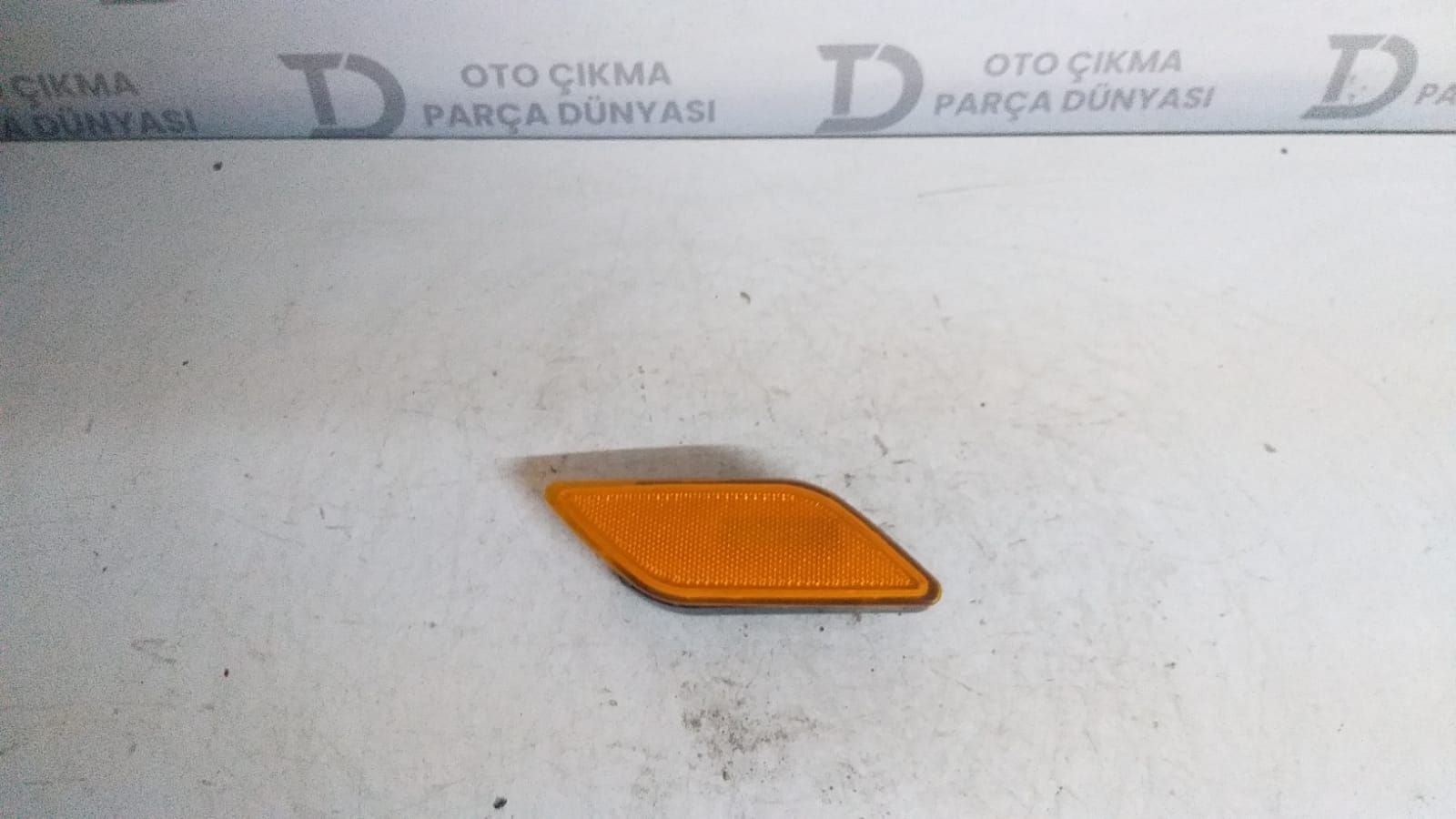 MERCEDES E SERS SA TAMPON REFLEKRR W 210