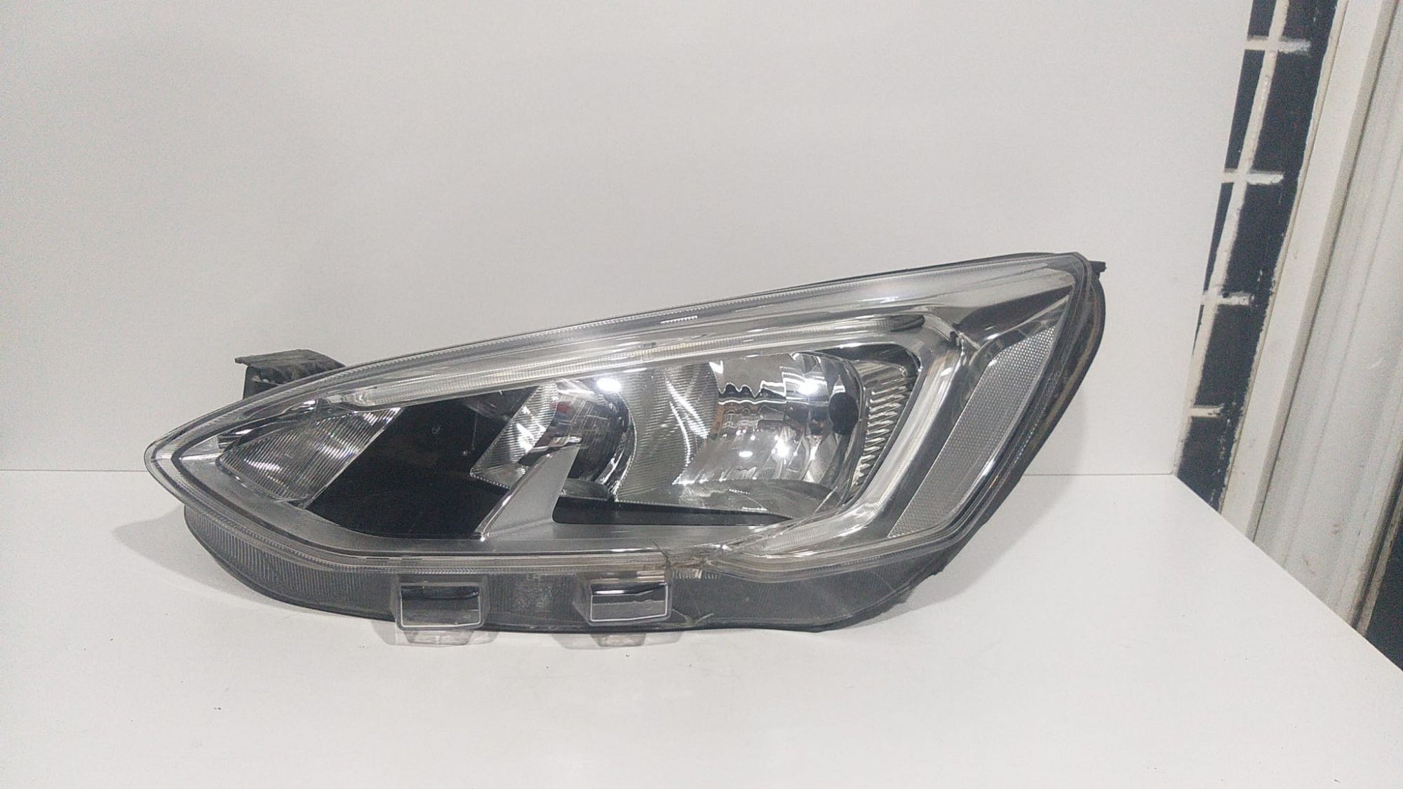 FORD FOCUS 4 SOL FAR 18-20