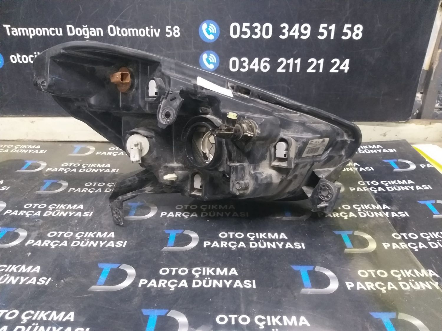 DAC�A DOKKER SOL FAR  