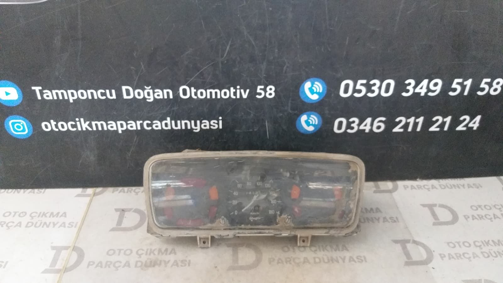 RENAULT 12 G�STERGE PANEL�