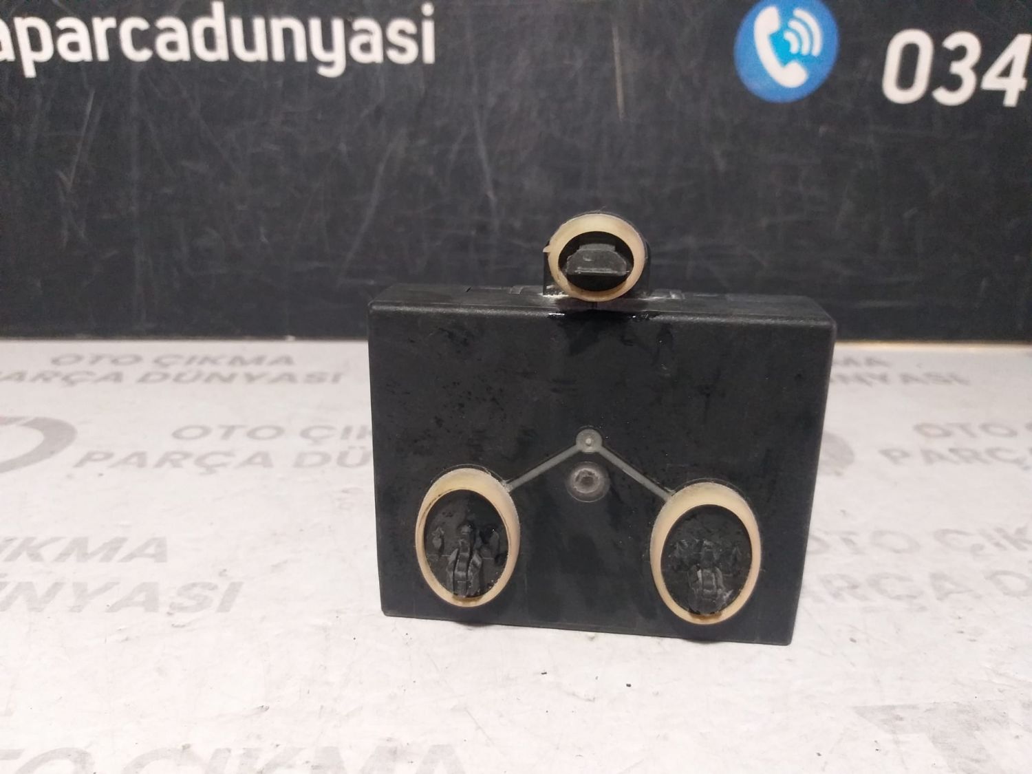 VOLKSWAGEN PASSAT B8 SOL �N KAPI BEYN�