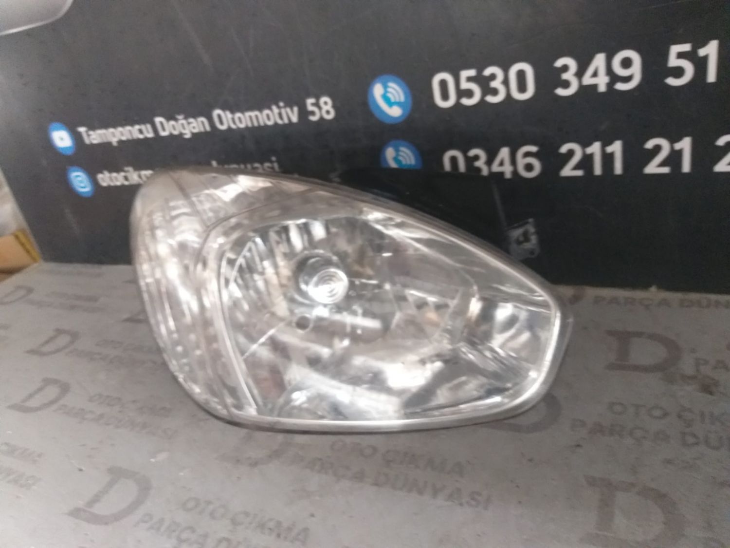 HYUNDA� ACCENT ERA SA� FAR (06-11)