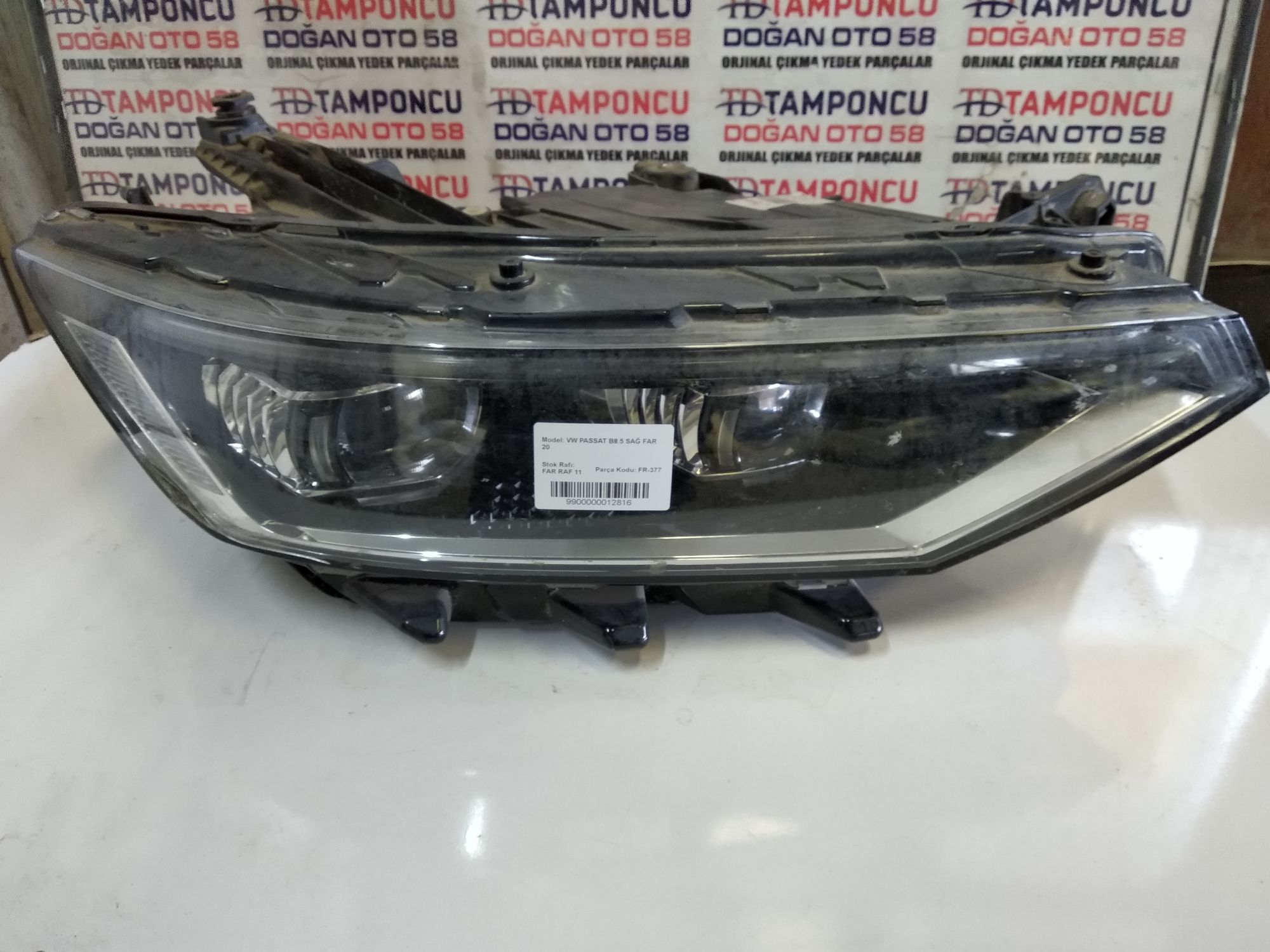 VOLKSWAGEN PASSAT B 8.5 SA FAR ORJNAL IKMA 20