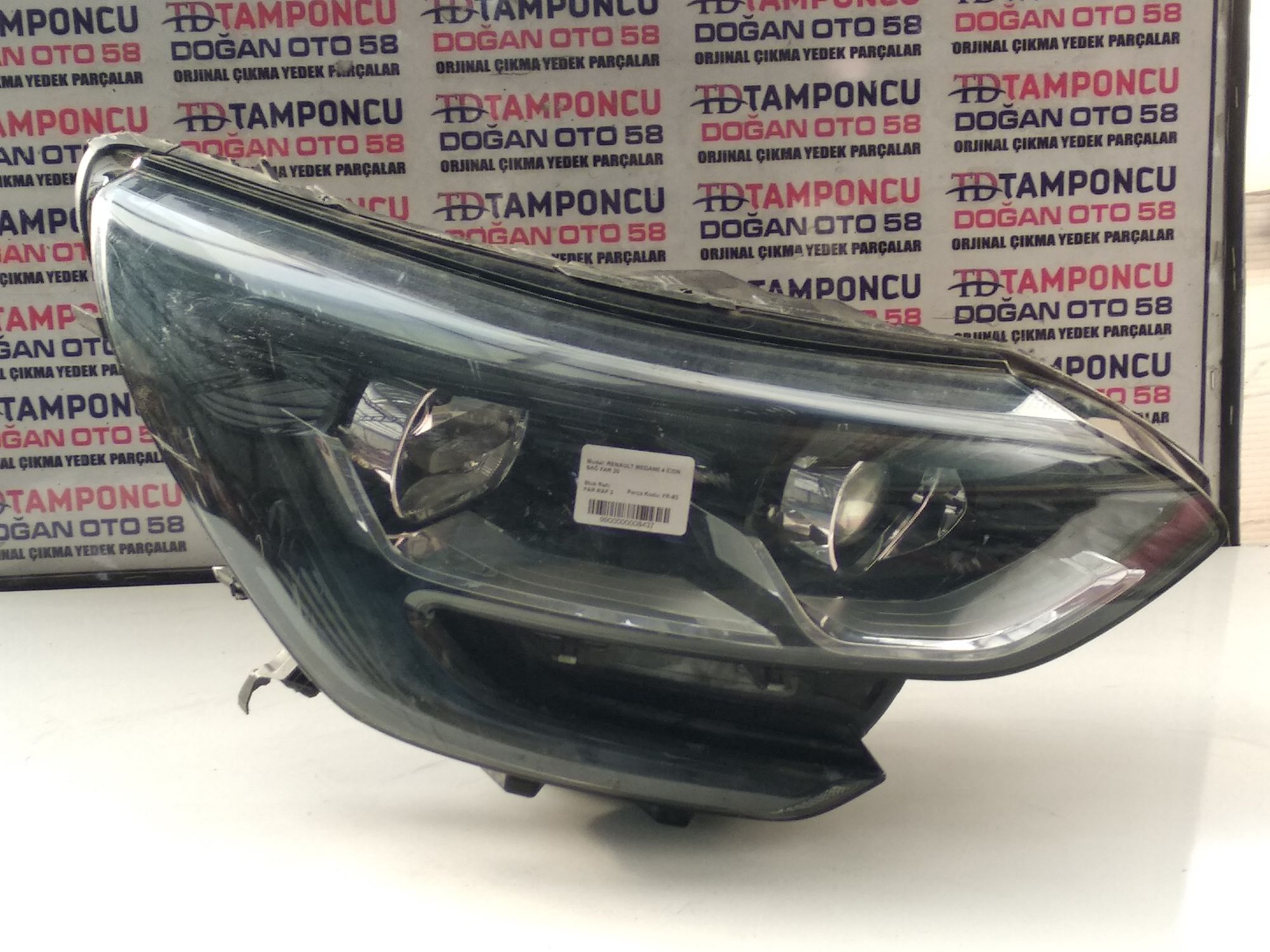 RENAULT MEGANE 4 SA FAR CON ORJNAL IKMA 20