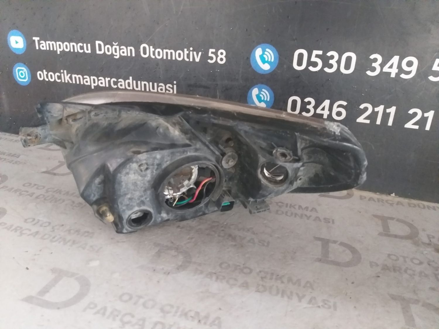 HYUNDA� ACCENT ERA SA� FAR (06-11)