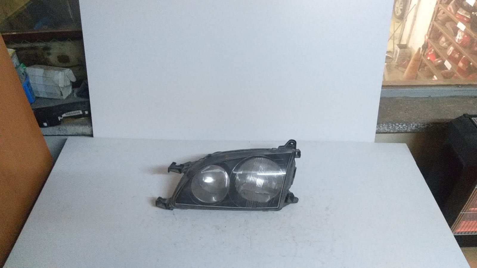 TOYOTA AVENSS SOL FAR 98-00