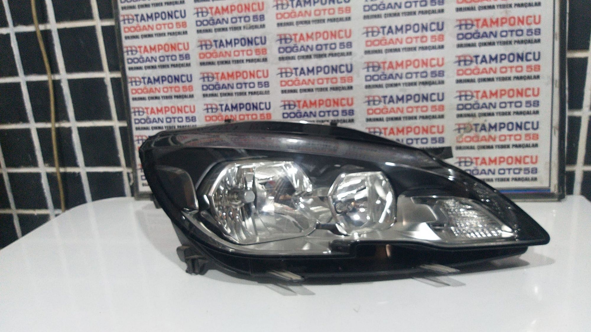 PEUGEOT301 SA FAR 12-16