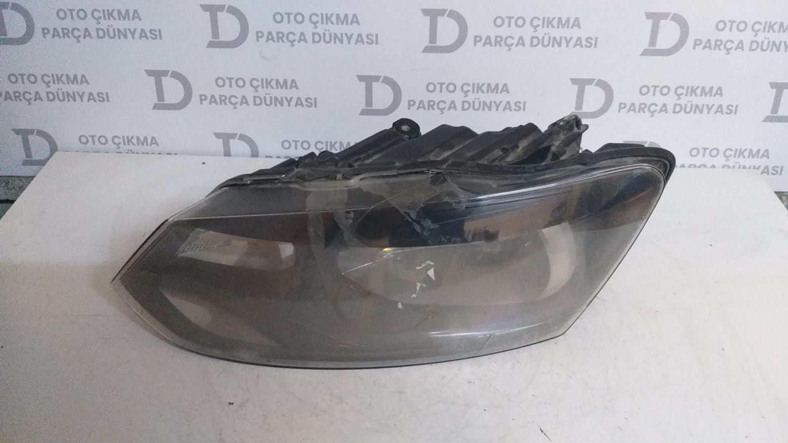 VOLKSWAGEN GOLF SOL FAR 06-12