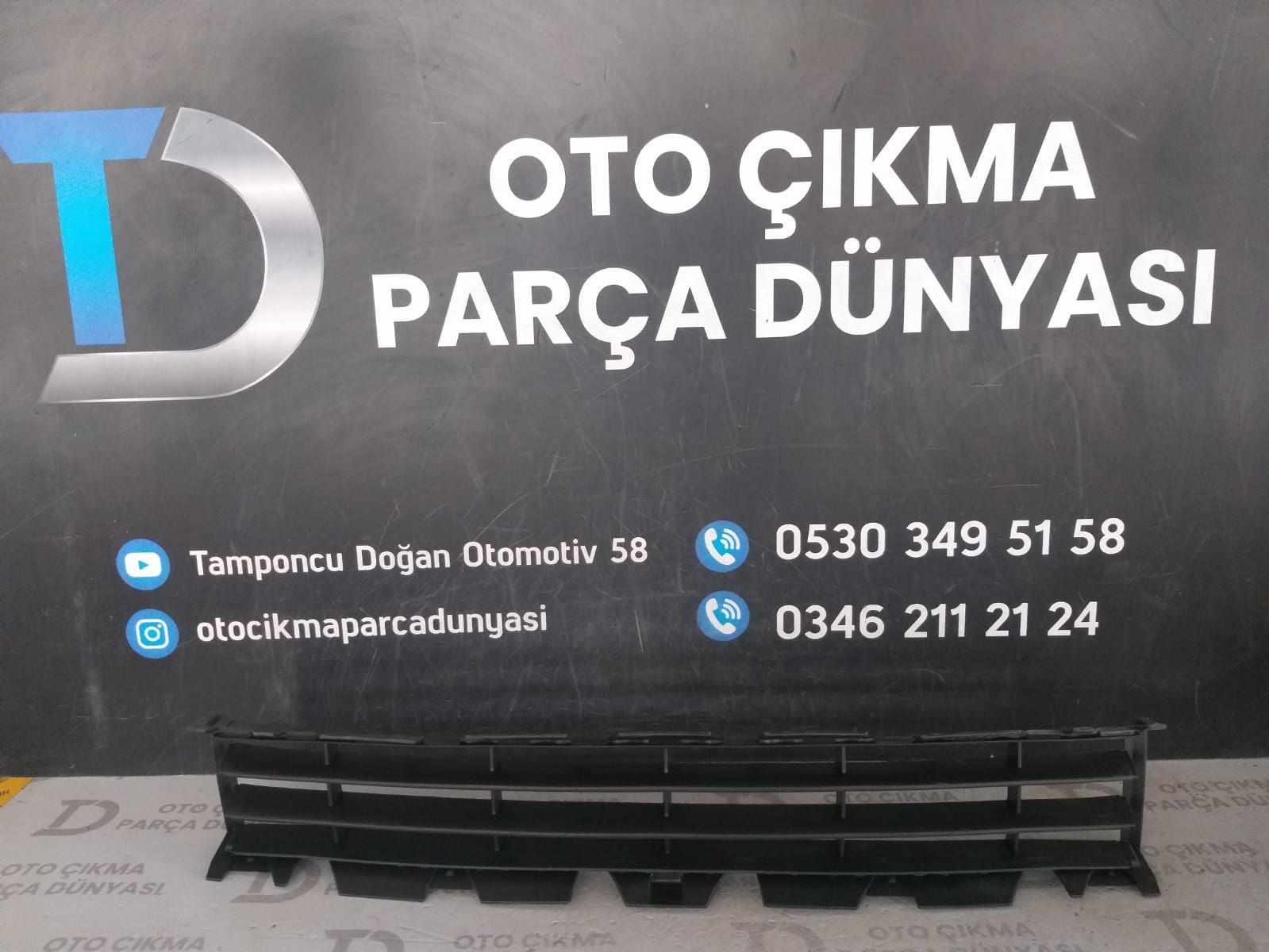 RENAULT MEGANE 2 ORTA IZGARA (03-05)