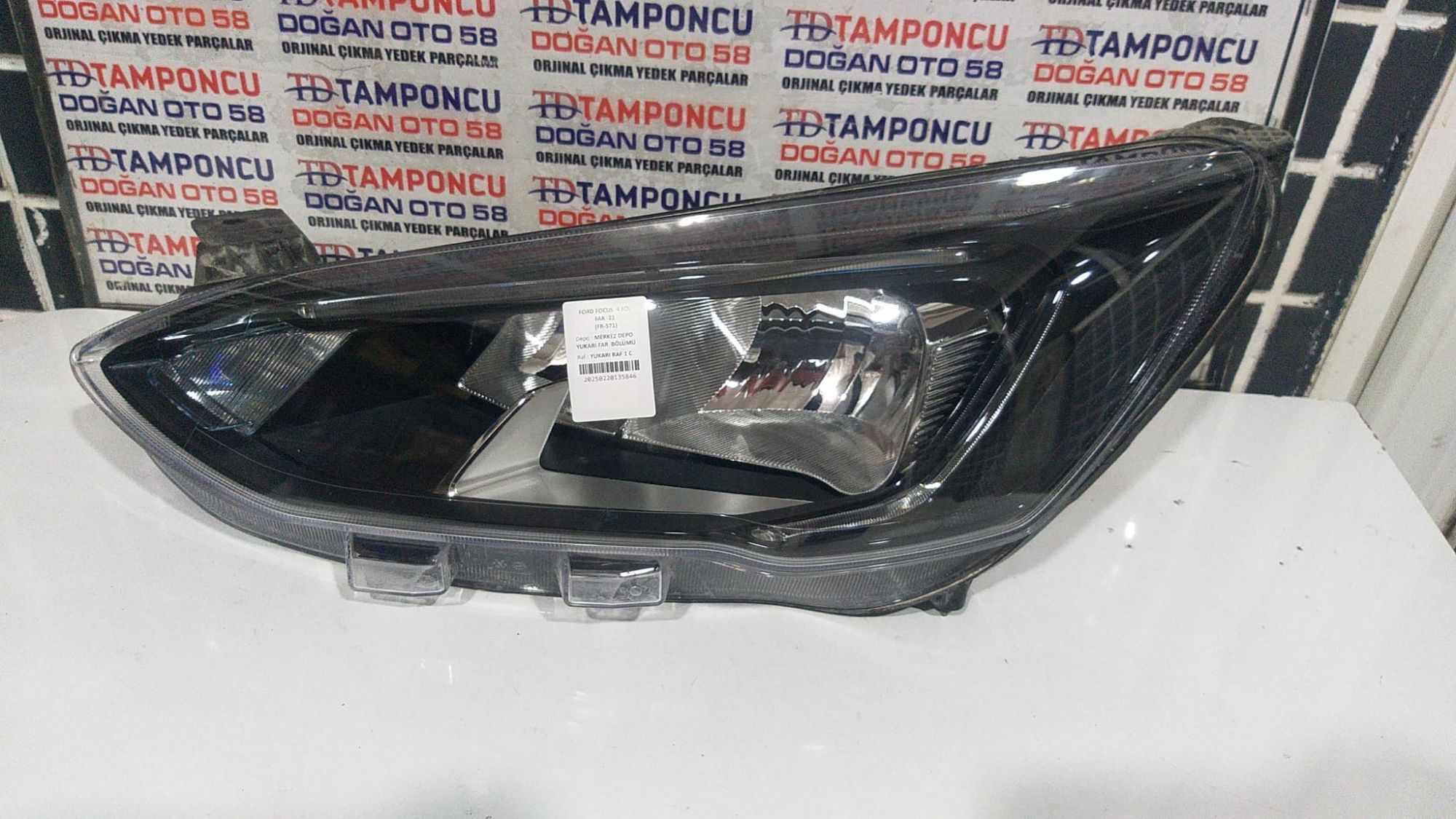 FORD FOCUS  4 SOL FAR -21