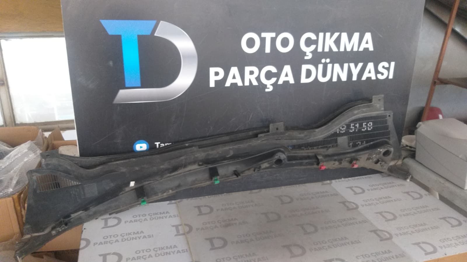 C�TROEN NEMO �N CAM IZGARASI