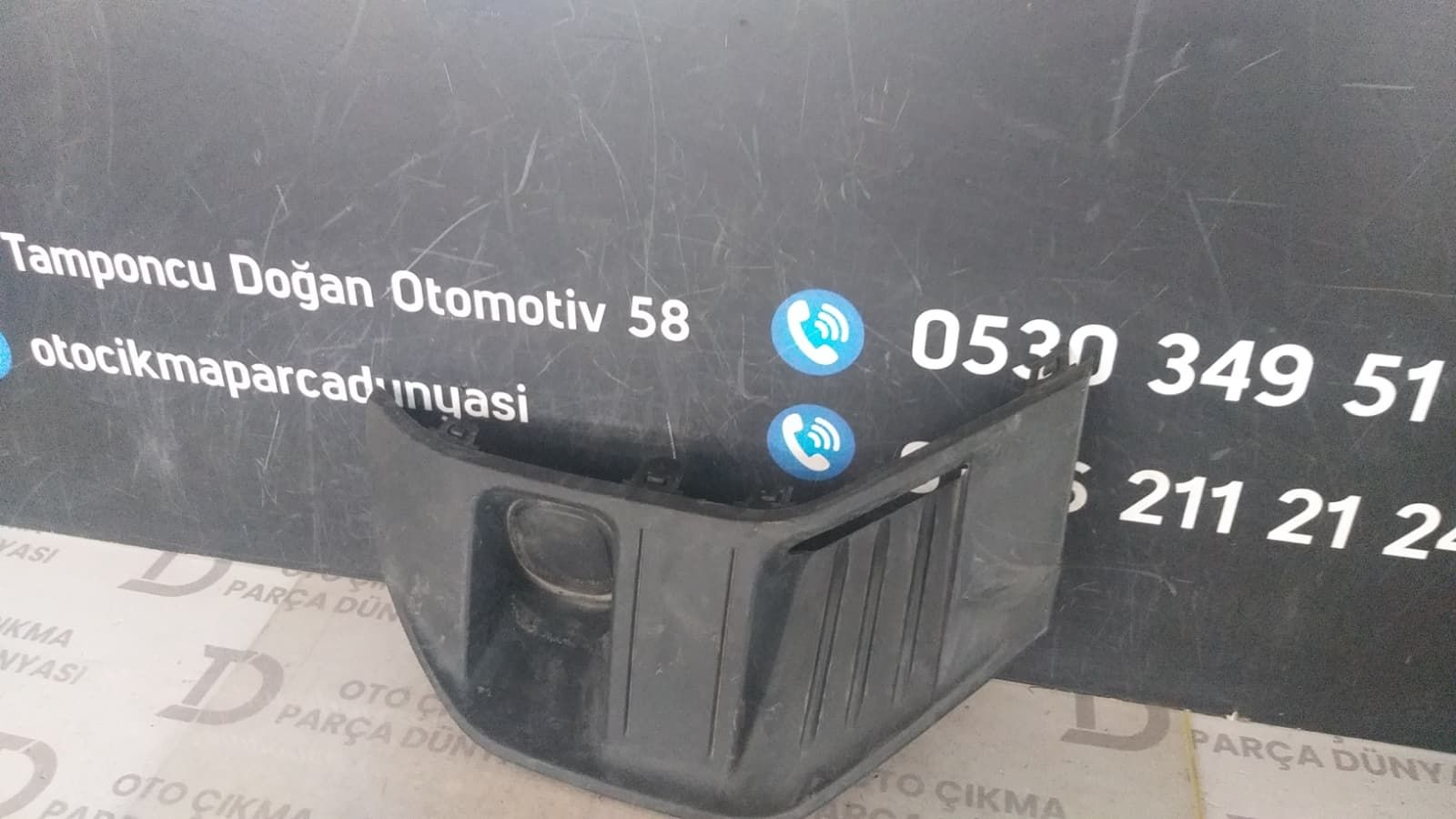 FORD COUR�ER SOL S�S �ER�EVES� 20-24