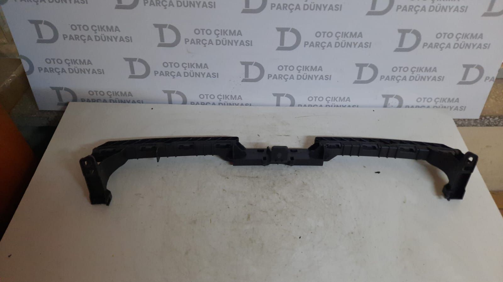 VOLKSWAGEN GOLF  TAMPON TUTUCU
