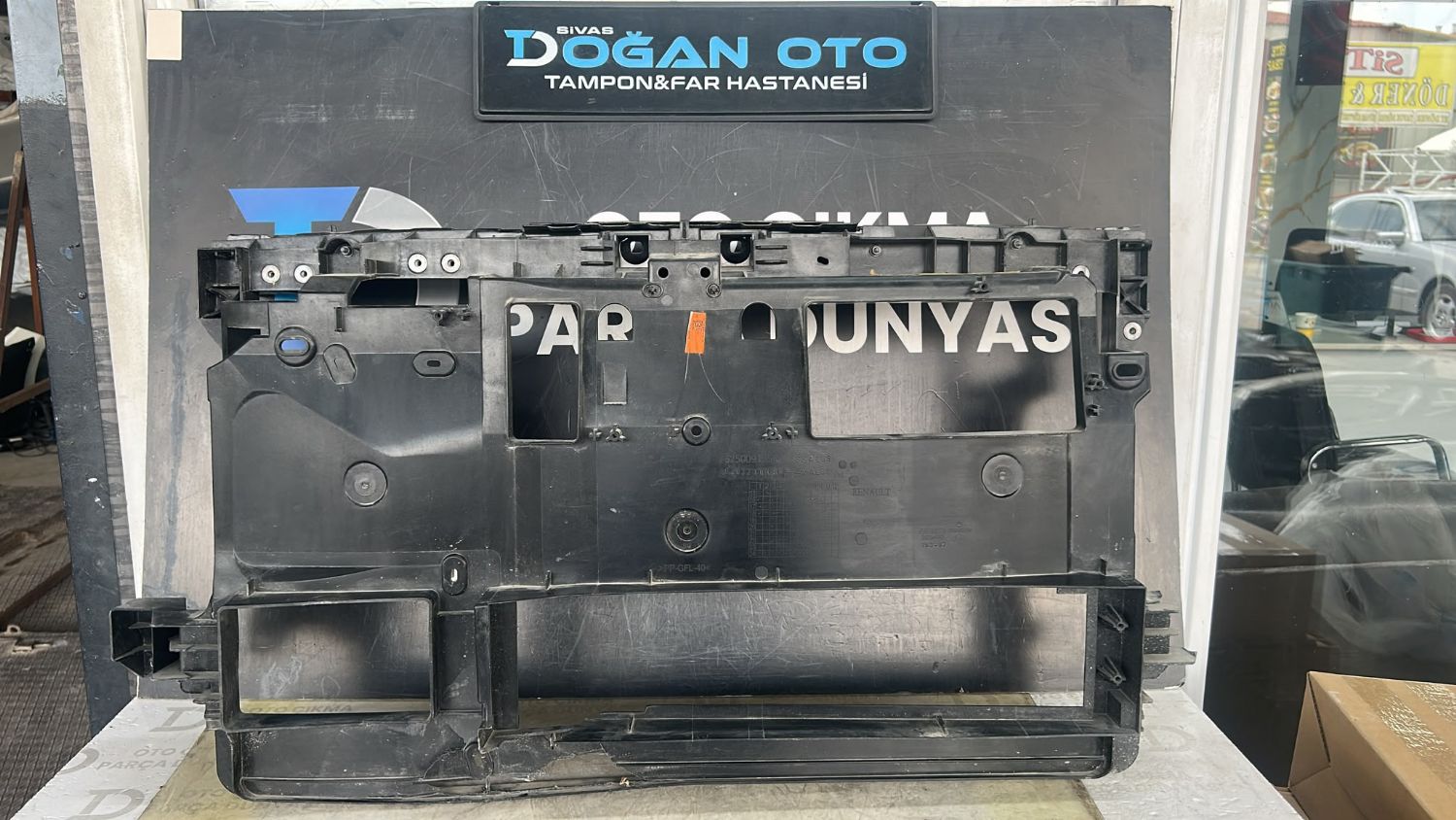 RENAULT MEGANE 4 �N PANEL 2015-2018