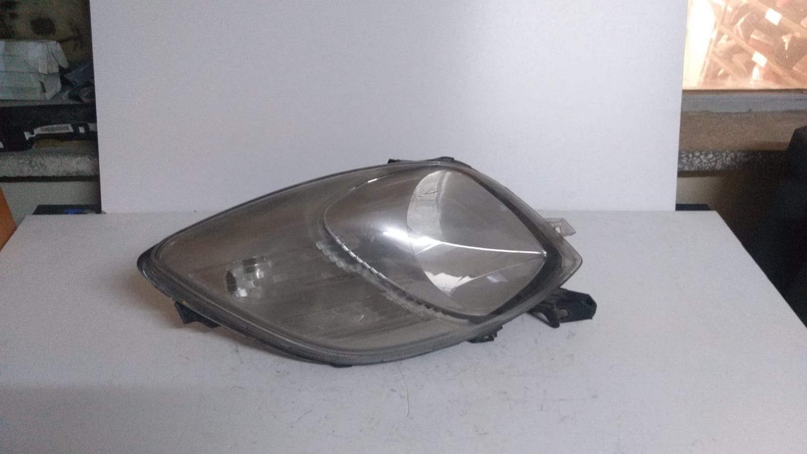 TOYOTA YARS SA FAR 07-10 