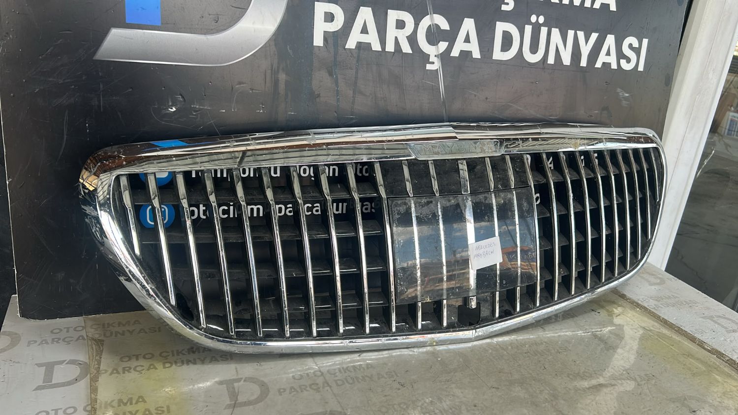 Mercedes Maybach �n Panjur 
