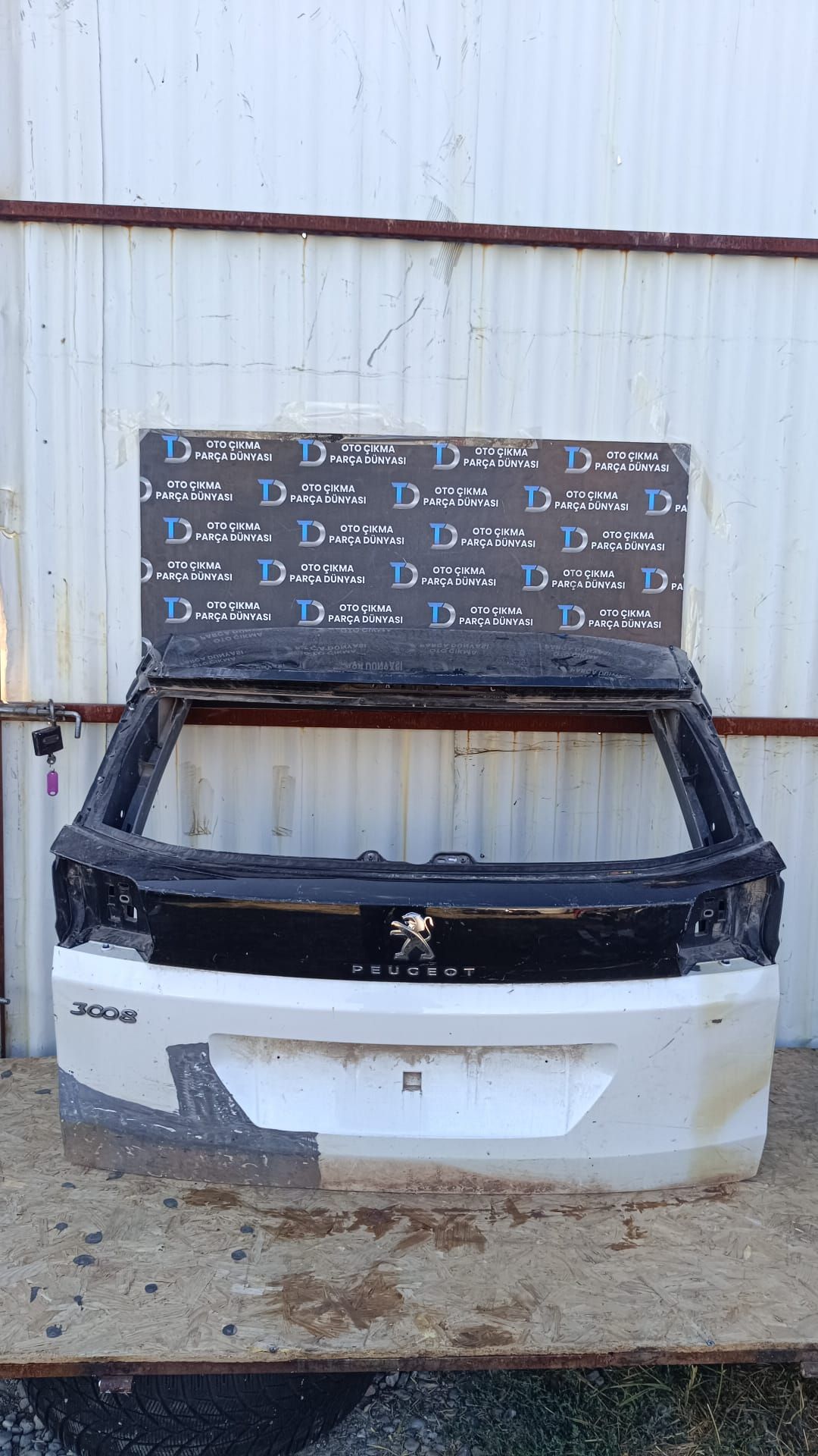 PEUGEOT 3008 BAGAJ KAPAI 16-21