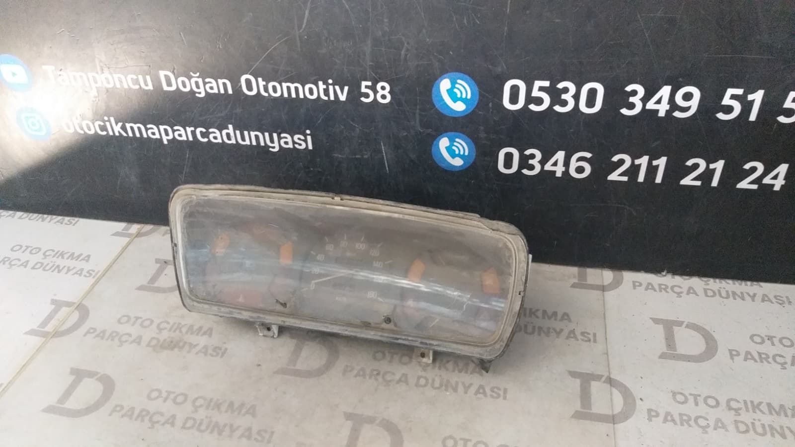 RENAULT 12 G�STERGE PANEL�