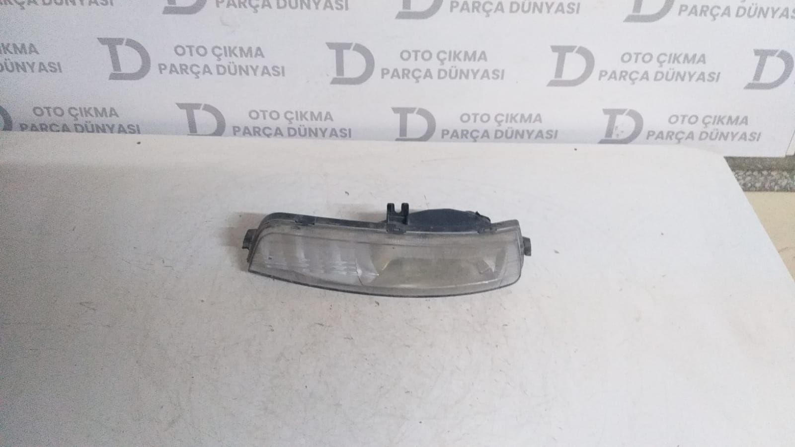HYUNDA ACCENT BLUE SOL SS FARI