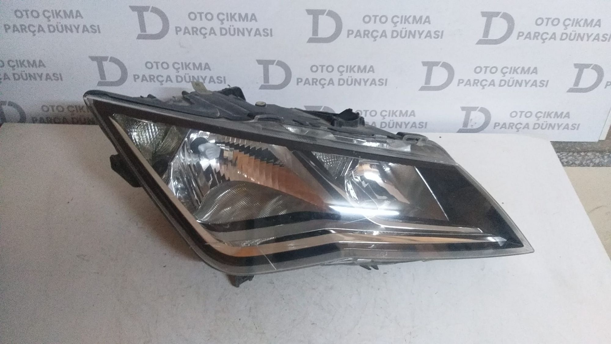 SEAT LEON SA FAR 12-16