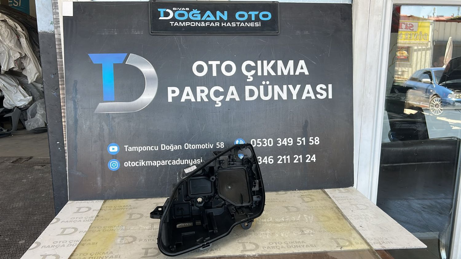 MERCEDES  W205  C SER�S�   SOL FAR BO� KASA  2013-2018  SIFIR 