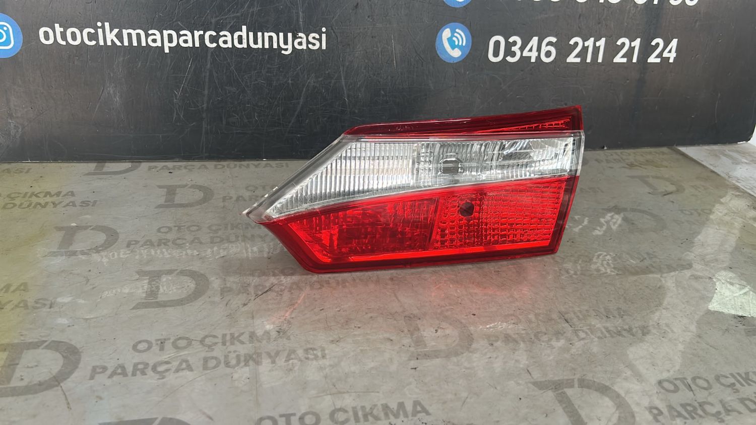 TOYOTA COROLLA SA� �� STOP 2013-2016