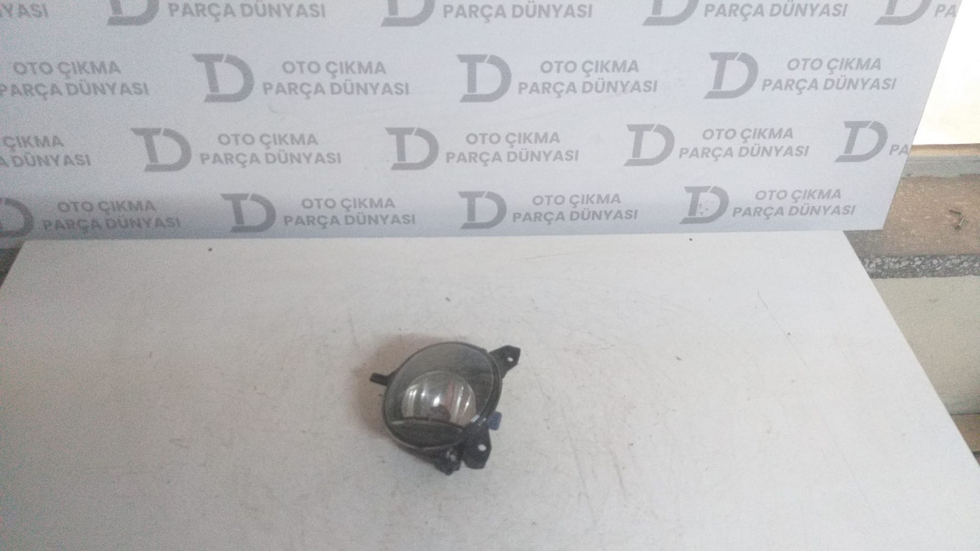 TOYOTA COROLLA SA SS FARI