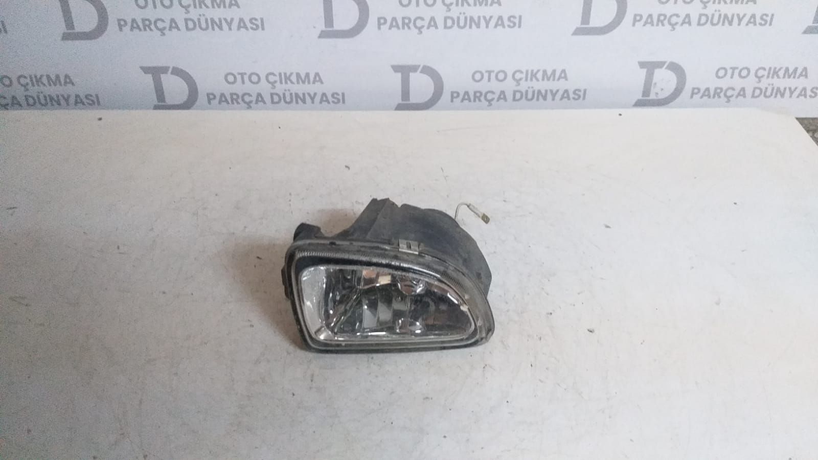 TOYOTA COROLLA SA SS FARI
